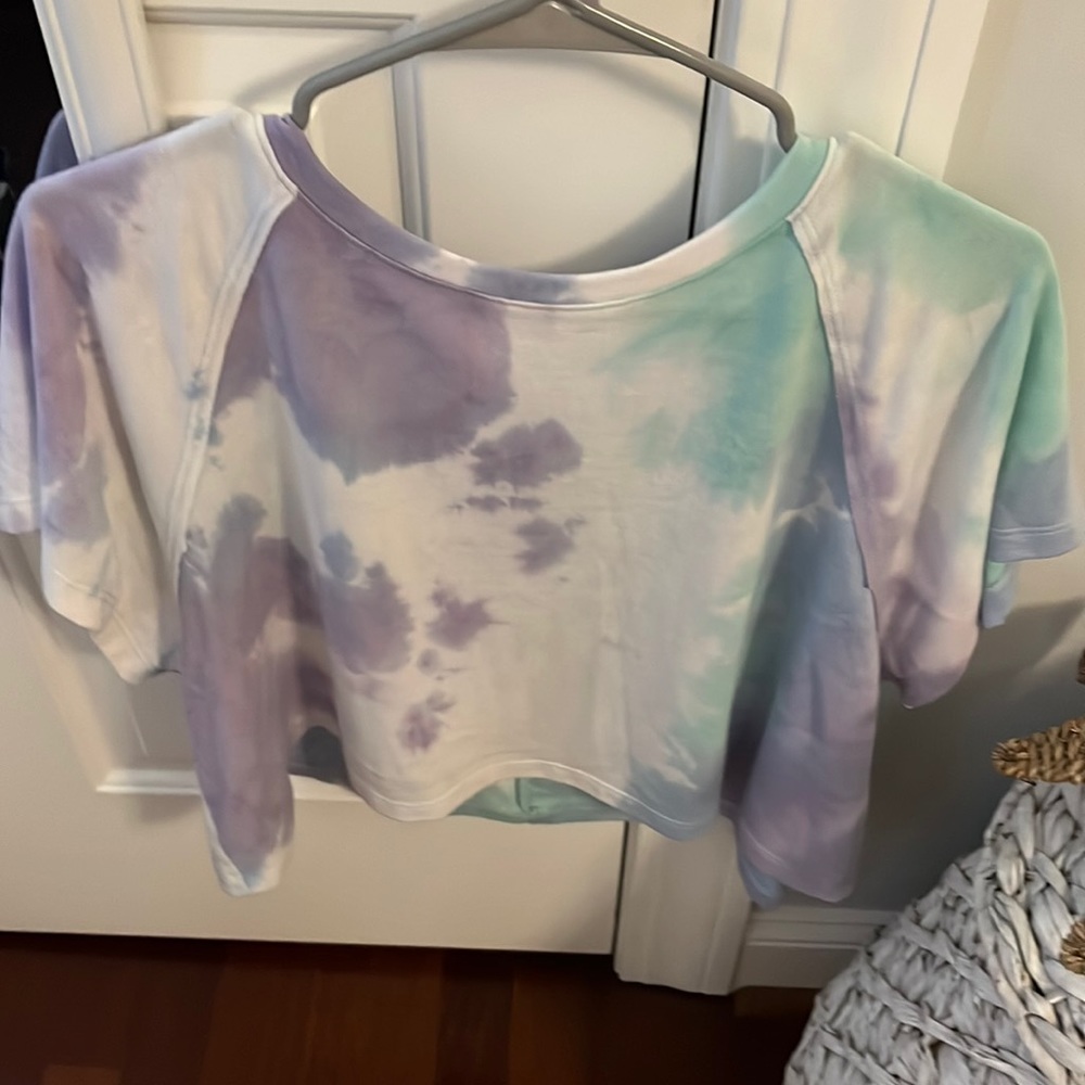Vestique Tie dye t-shirt